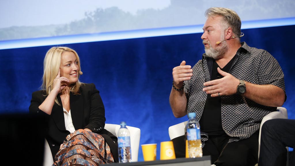 KIIS and say goodbye 1024x576