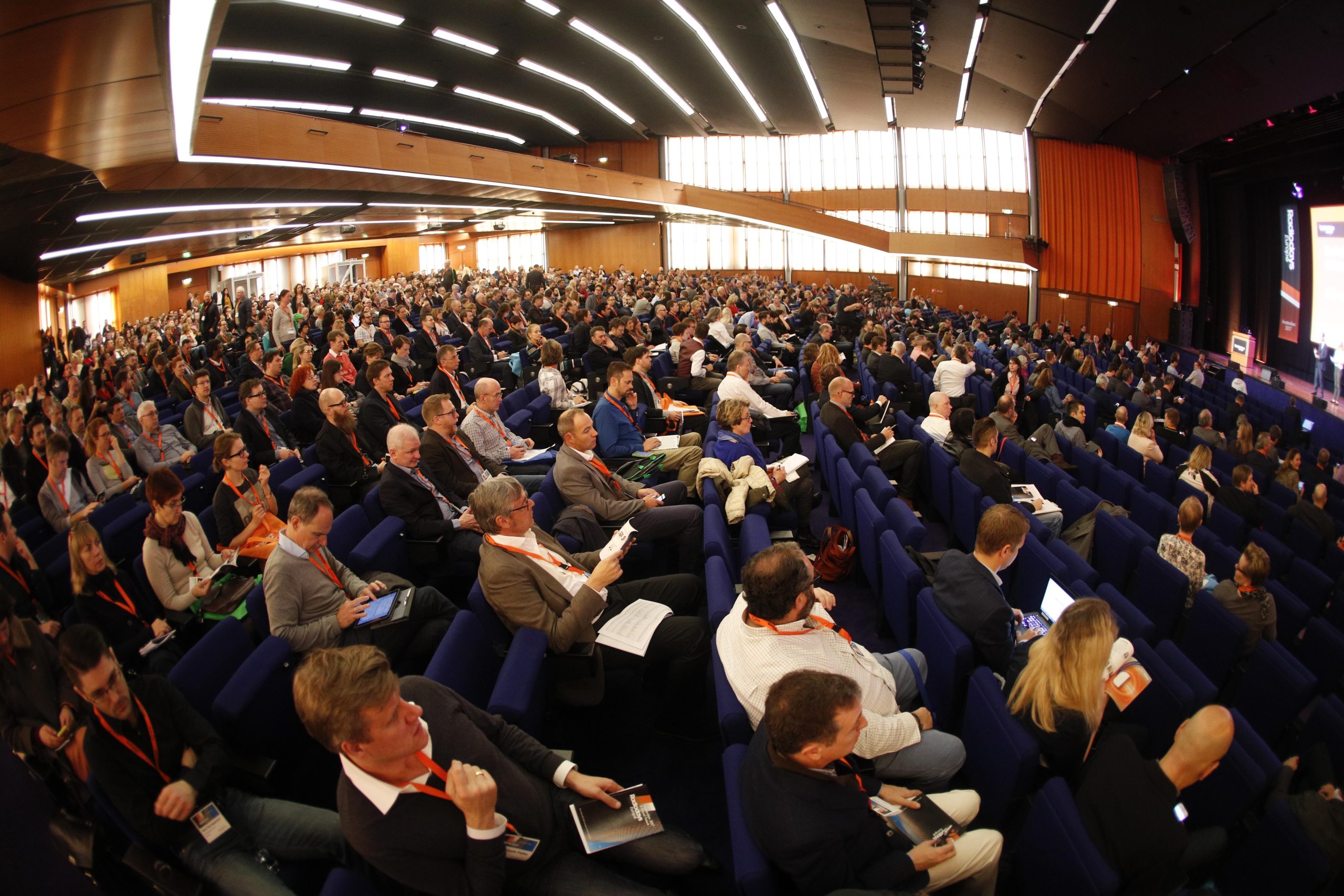 02RDE2017MONDAYCMC-105