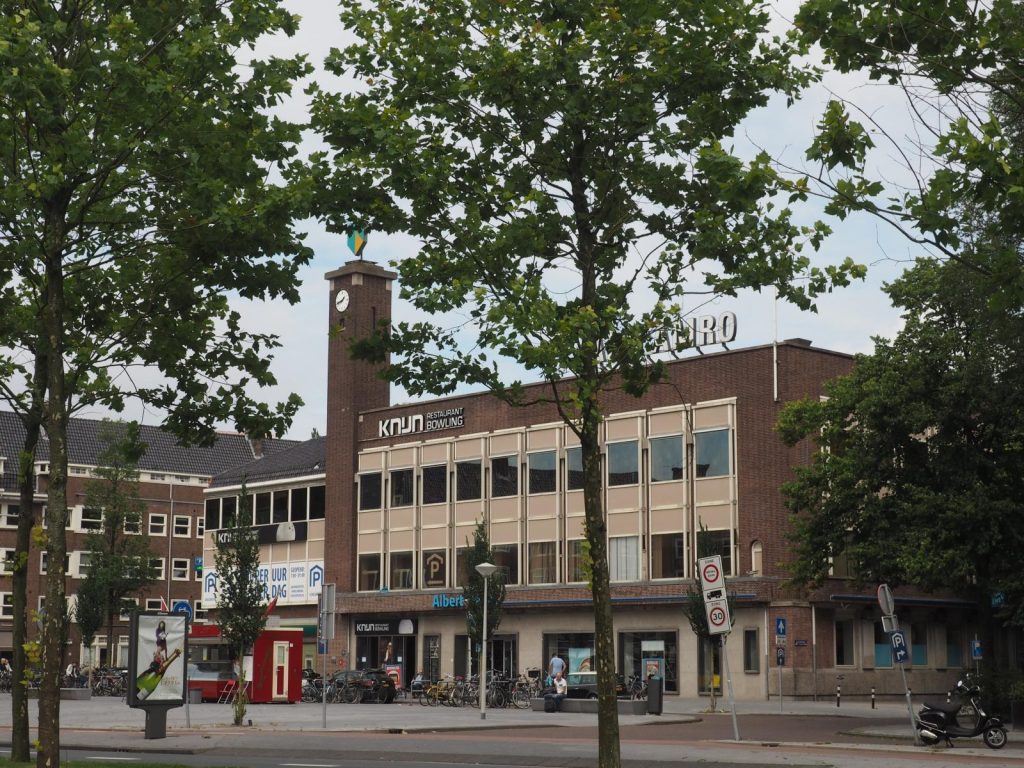 knijn-bowling-restaurant